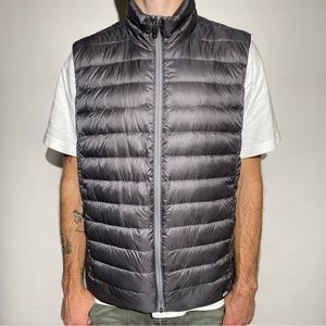 Rei 650 mens size large down vest
